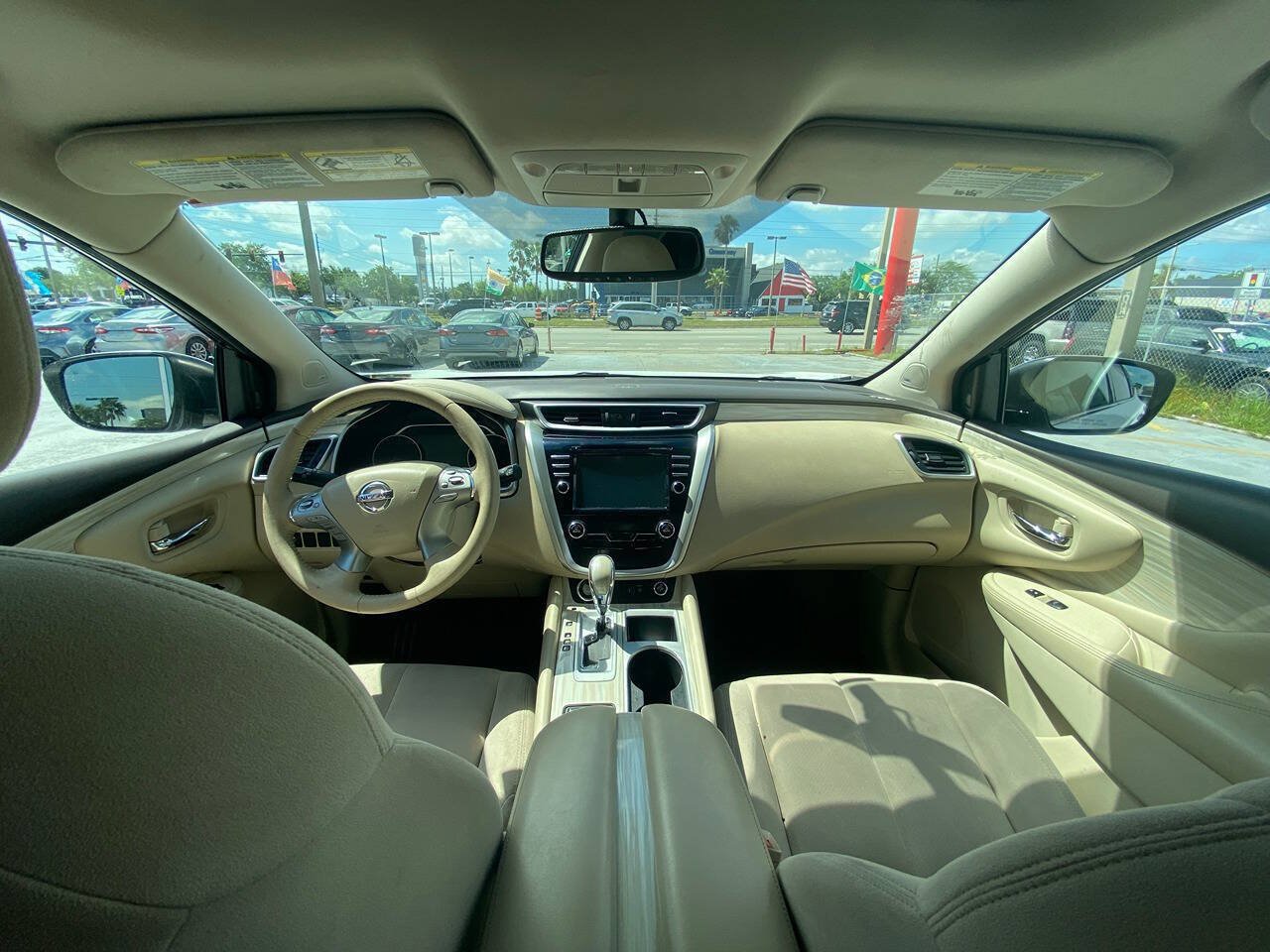 Used 2018 Nissan Murano SV w/ Premium Package AWD/4WD image 11