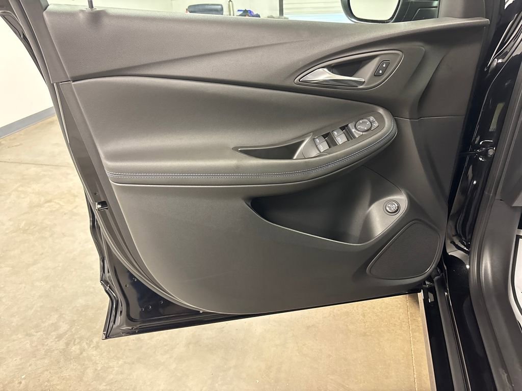 New 2026 Buick Encore GX Sport Touring w/ Advanced Technology Package image 19