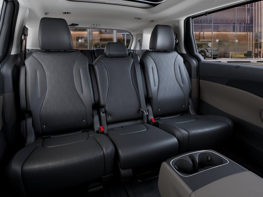 New 2027 Kia Carnival SX FWD image 16