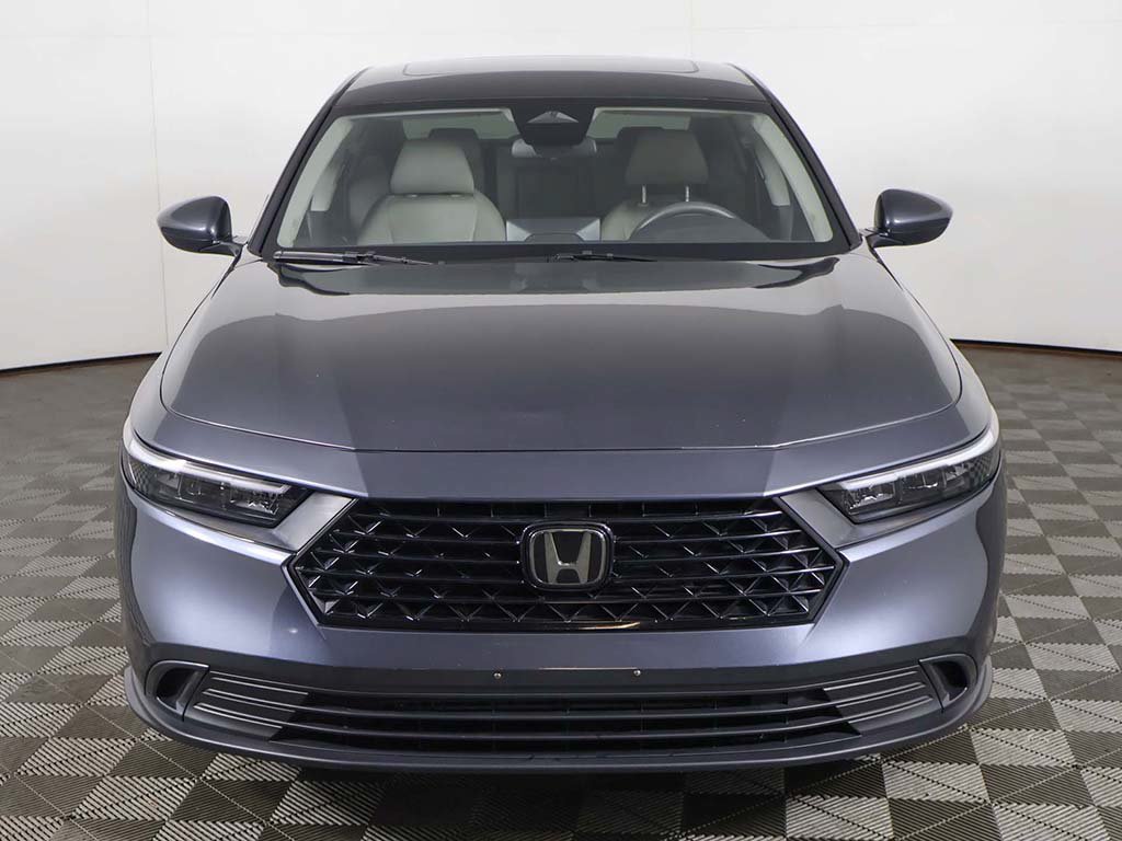 Used 2023 Honda Accord EX image 10