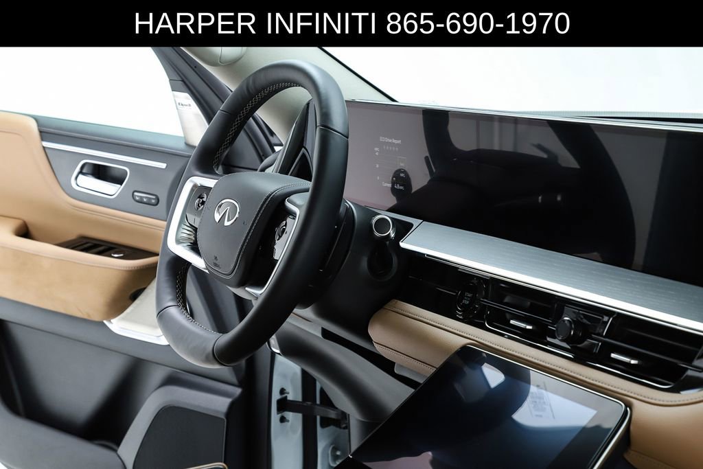 Used 2025 INFINITI QX80 Sensory AWD/4WD image 36