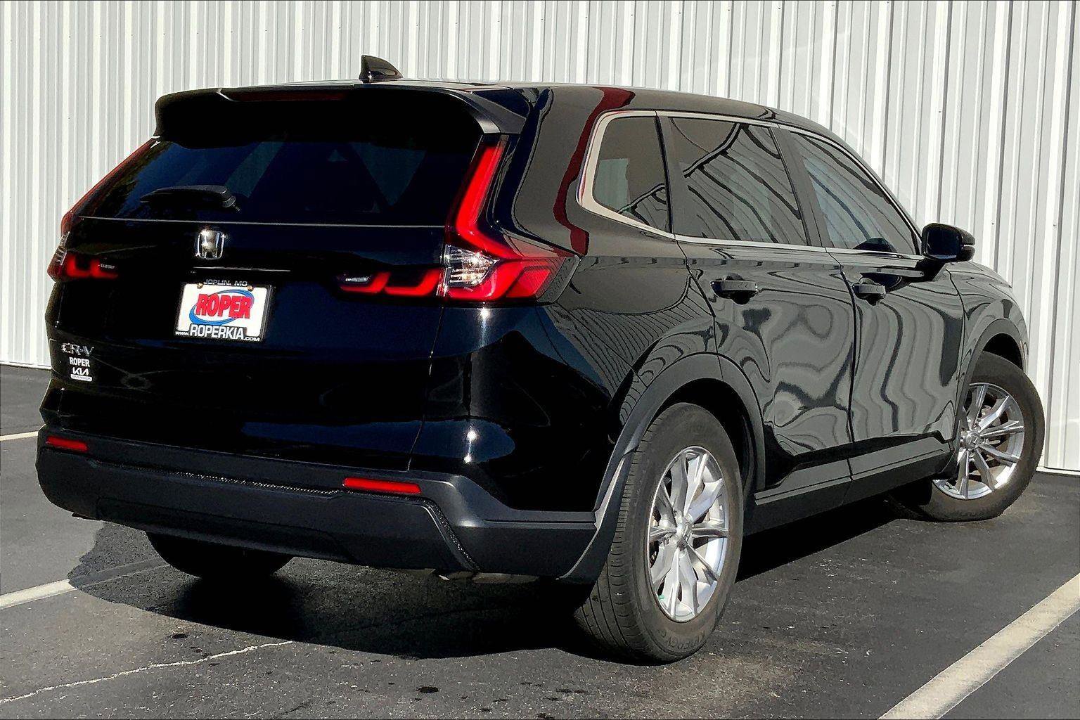 Used 2023 Honda CR-V EX image 11