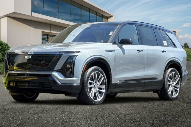 New 2026 Cadillac Vistiq Sport w/ LPO, Floor Liner Package image 8