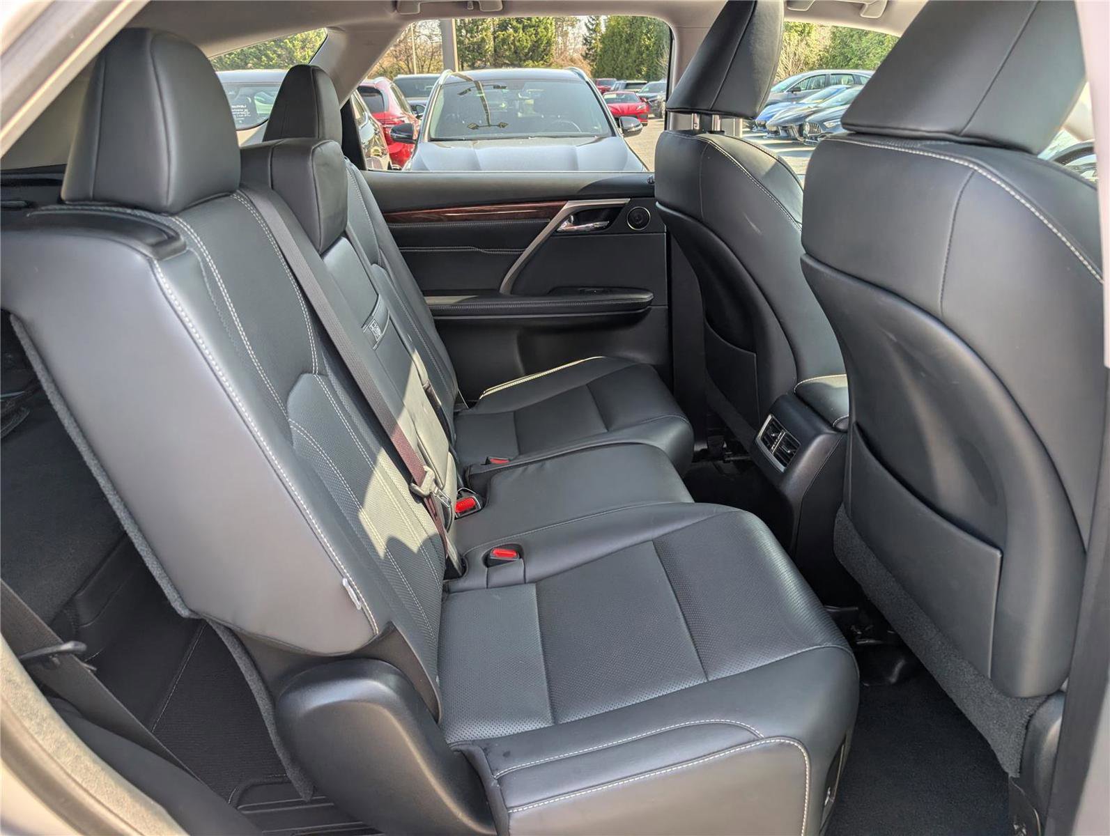 Used 2018 Lexus RX 350L image 12