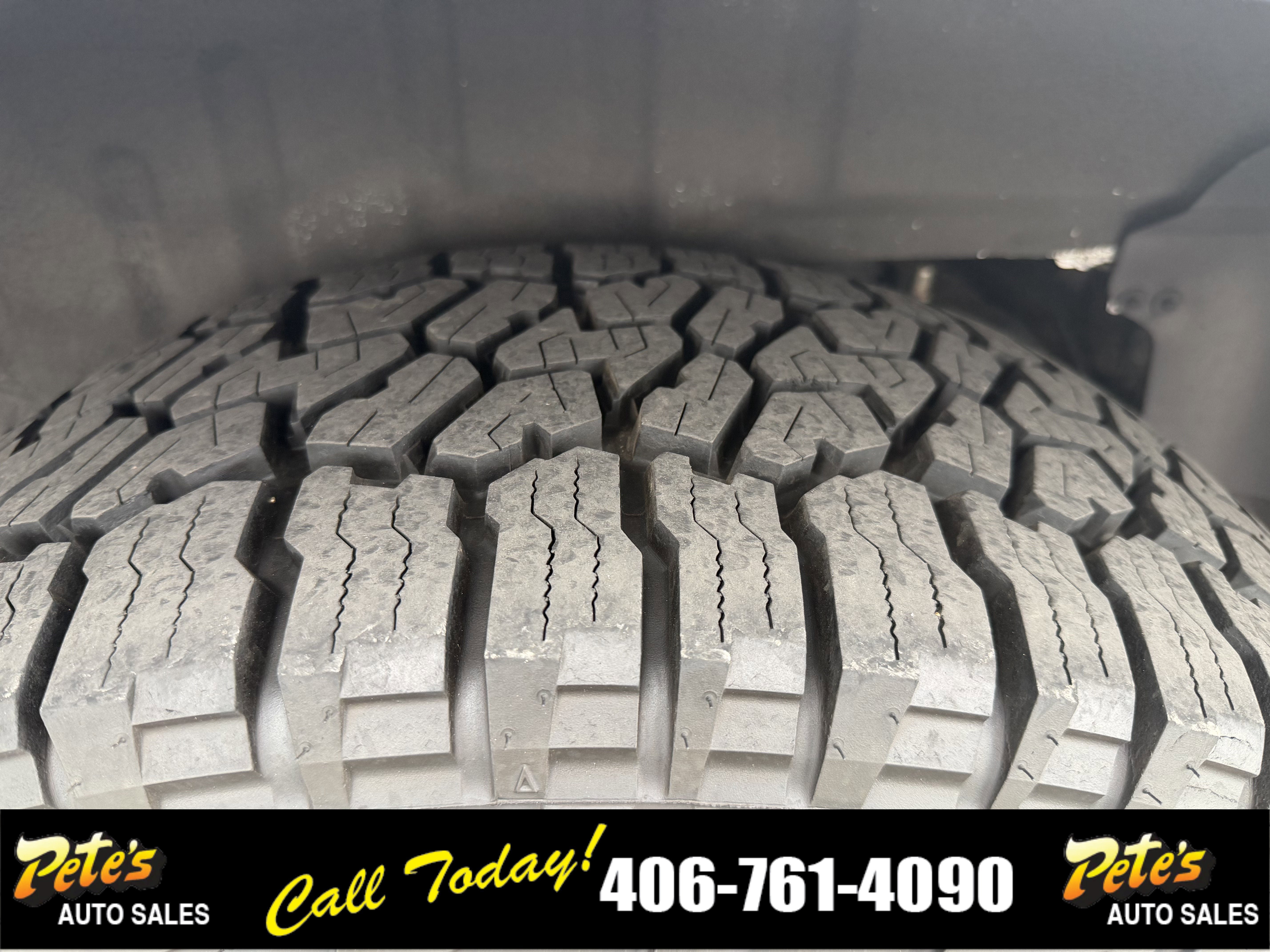 Used 2013 Ford Expedition XL w/ HD Trailer Tow Pkg AWD/4WD image 11
