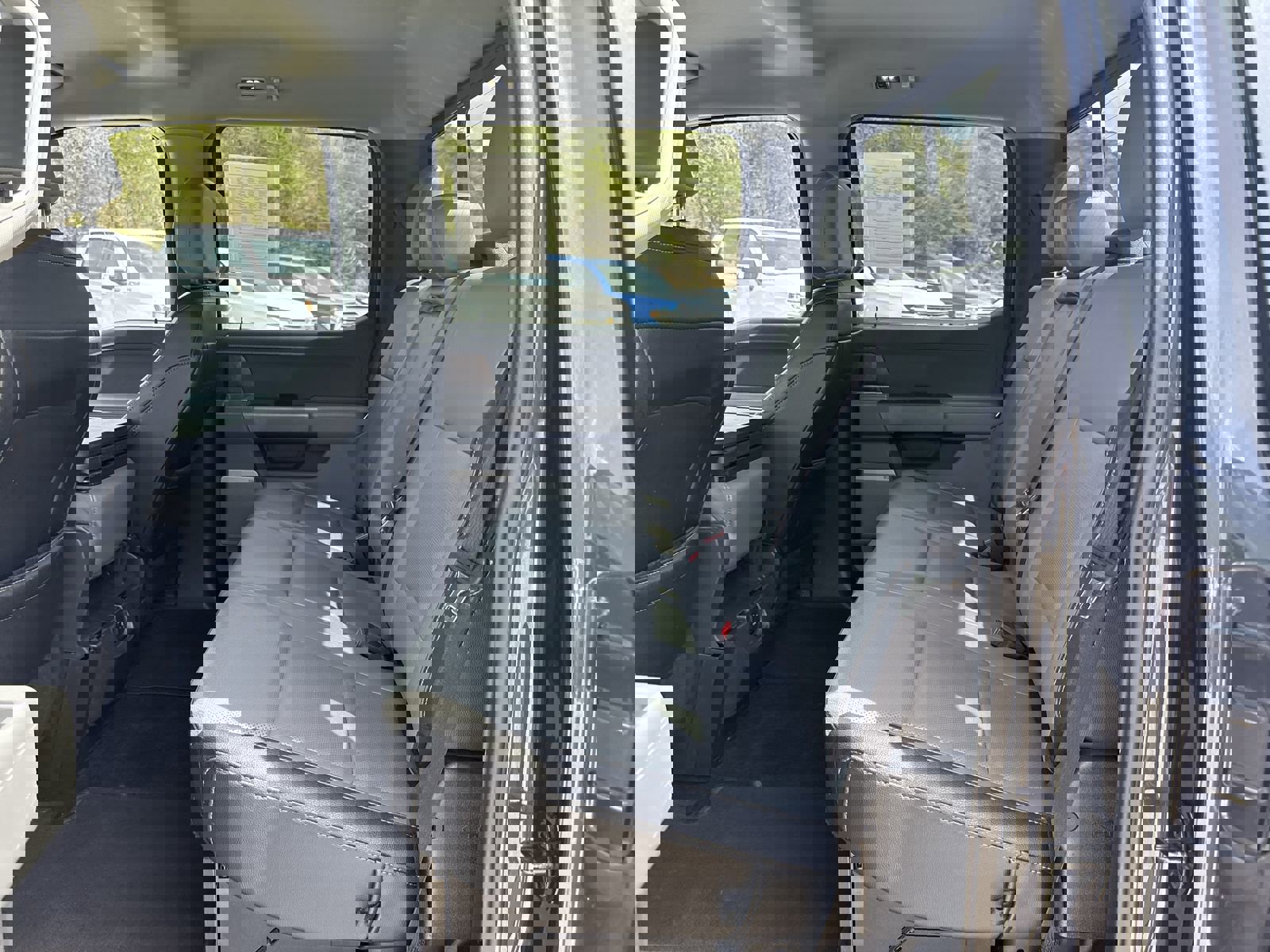 Used 2022 Ford F150 Lariat w/ Equipment Group 501A Mid image 24