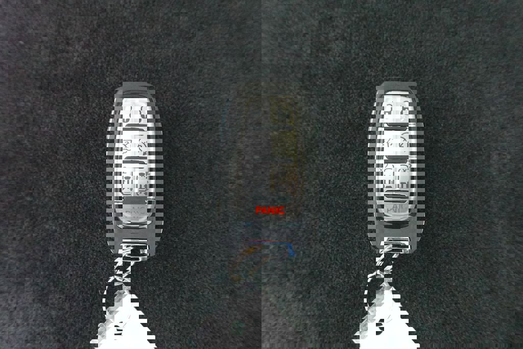 New 2026 Chrysler Pacifica Select image 31