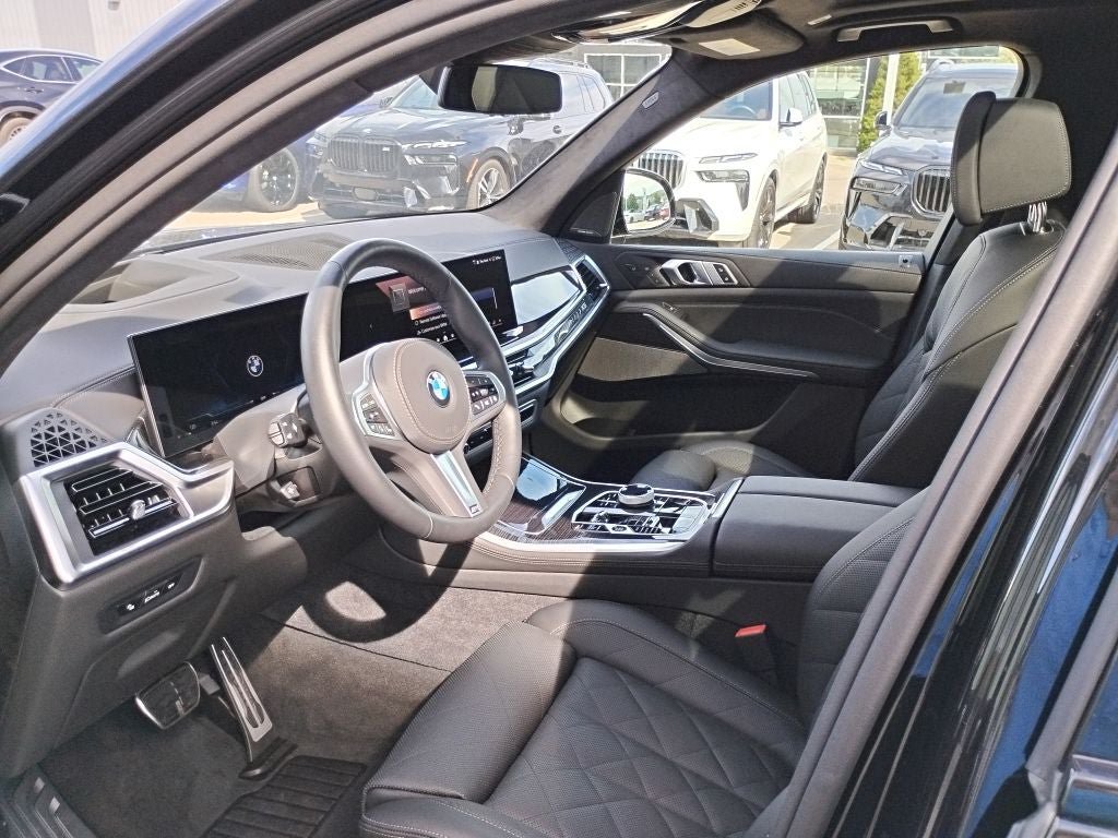 Used 2026 BMW X5 xDrive40i w/ Executive Package AWD/4WD image 12