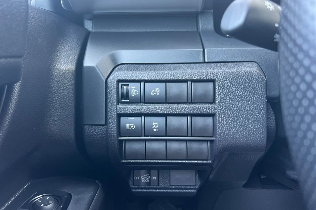 Used 2024 Toyota Tacoma SR image 31