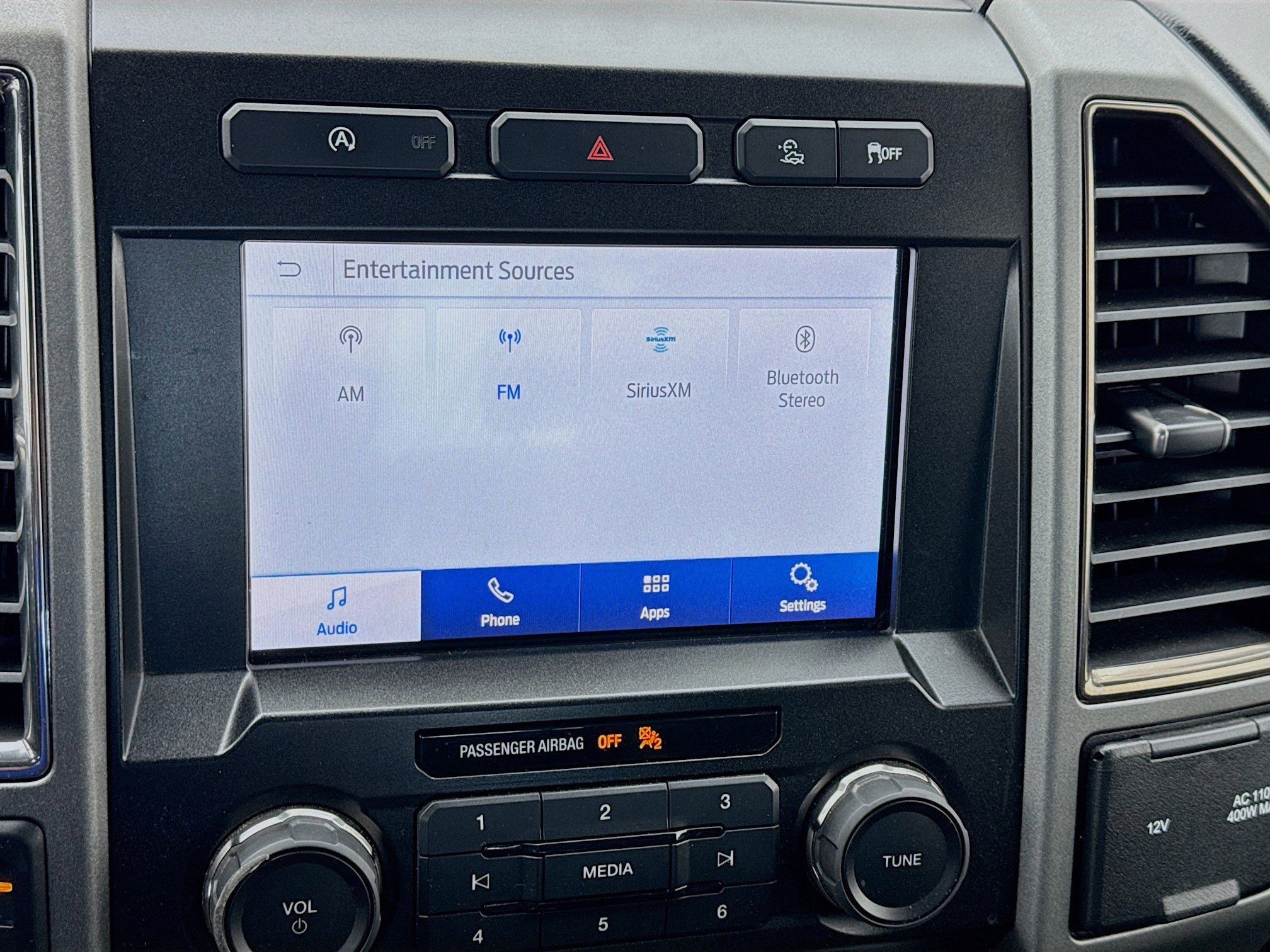 Used 2020 Ford F150 Raptor image 11