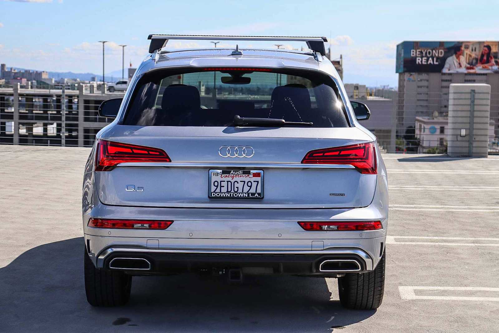 Used 2023 Audi Q5 2.0T Premium w/ Convenience Package image 5