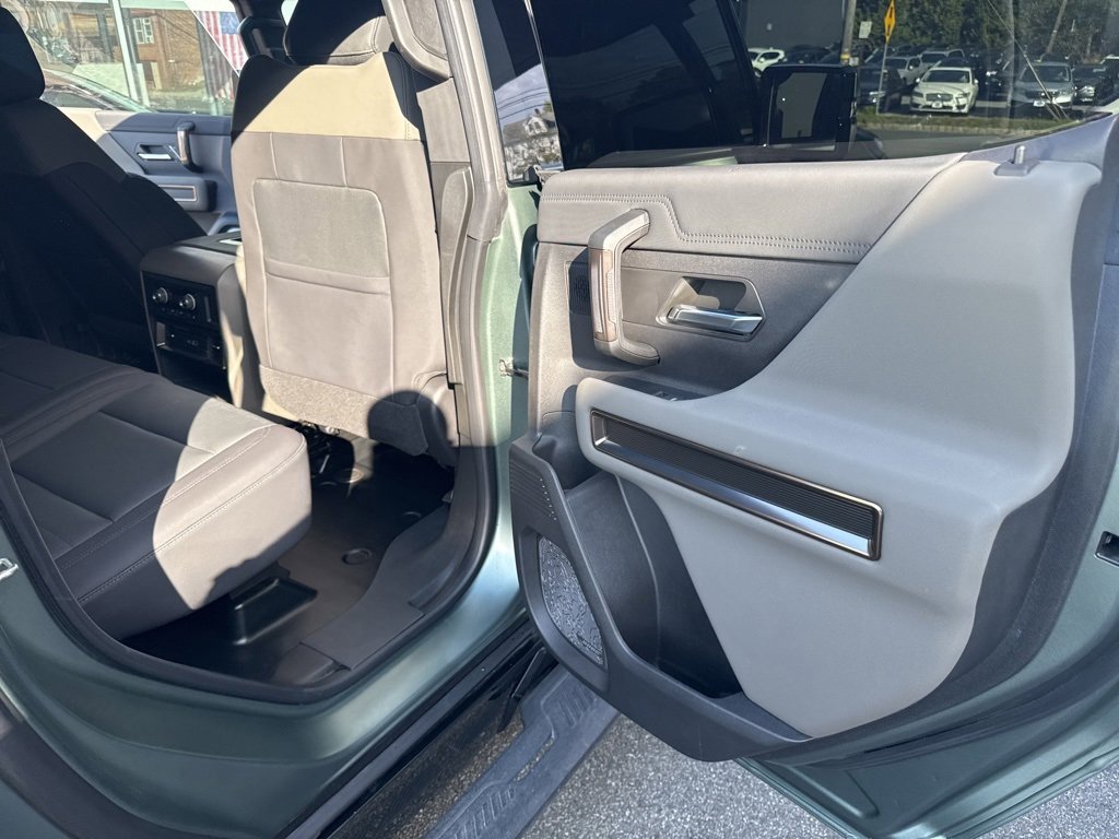 Used 2024 GMC Hummer EV 3X image 30