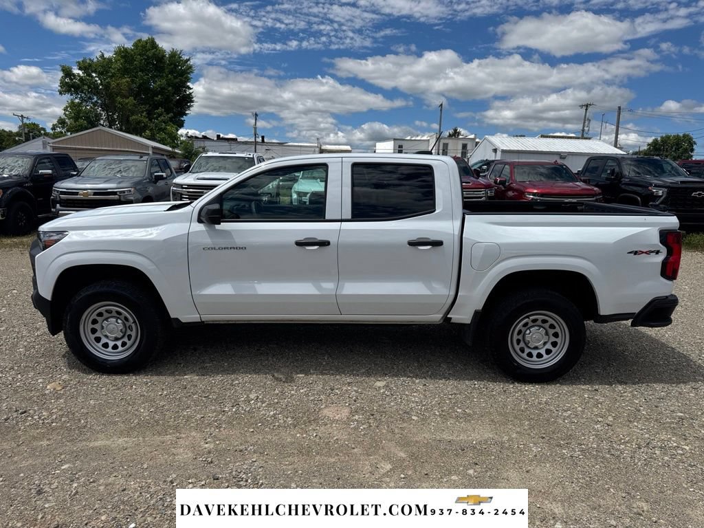 Used 2026 Chevrolet Colorado W/T AWD/4WD image 36
