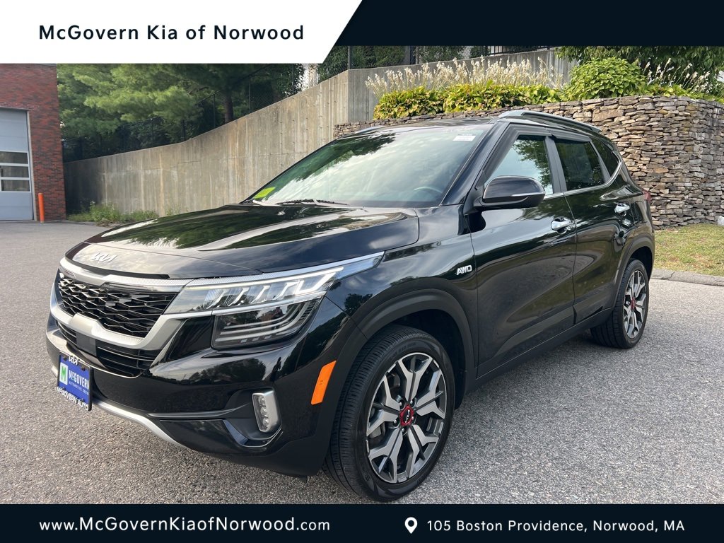 Certified 2022 Kia Seltos SX w/ Sunroof Package