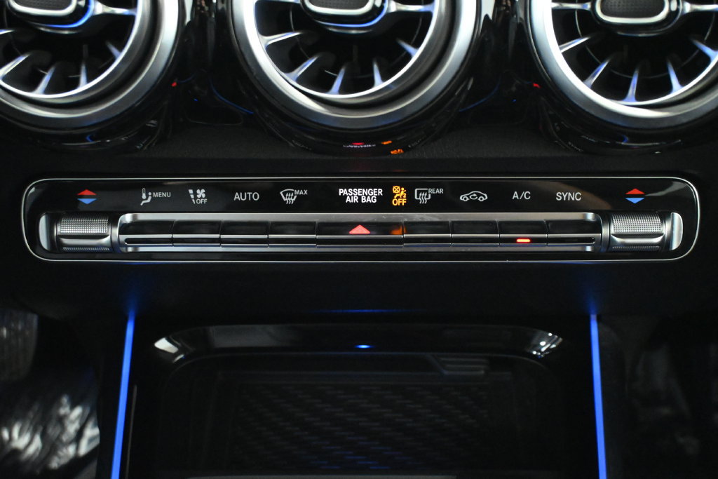 Certified 2026 Mercedes-Benz GLB 250 4MATIC image 22