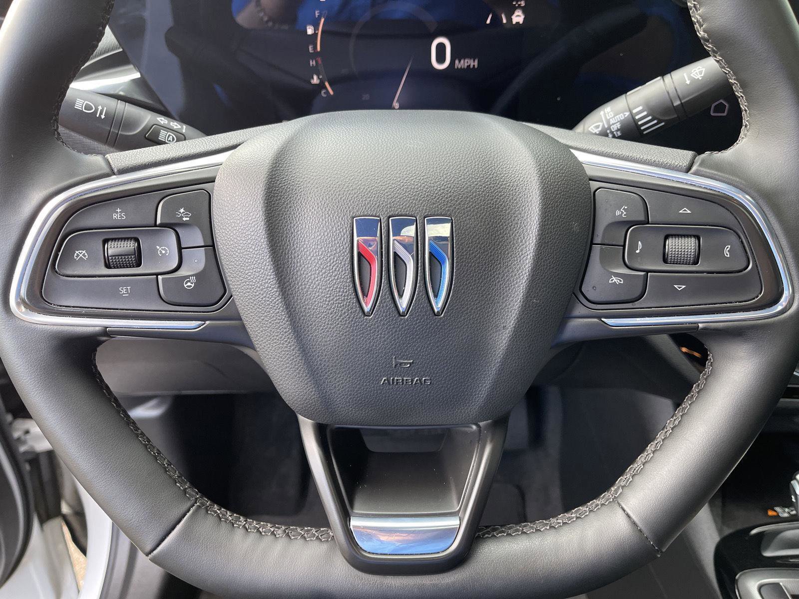 Used 2024 Buick Envista Sport Touring w/ Convenience I Package FWD image 21