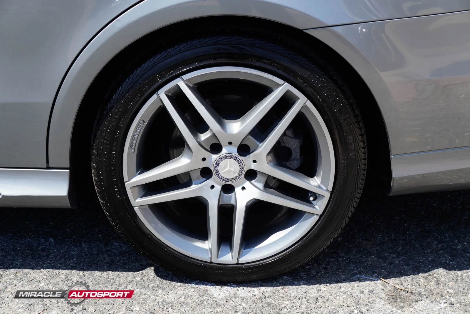 Used 2014 Mercedes-Benz E 350 4MATIC Wagon w/ Premium 1 Package image 12
