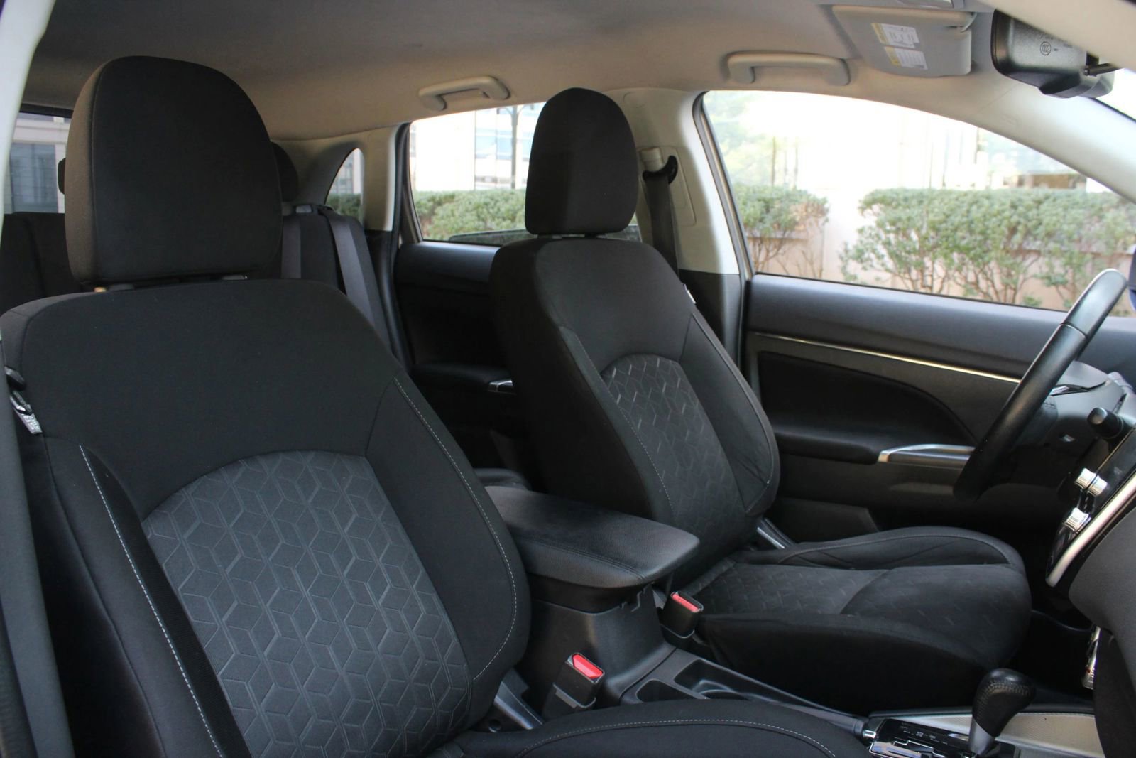 Used 2021 Mitsubishi Outlander Sport SE FWD image 26