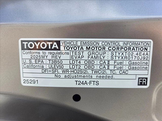 Used 2025 Toyota Land Cruiser w/ Premium Package AWD/4WD image 21