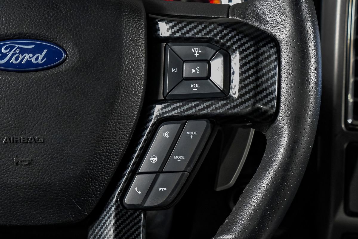 Used 2019 Ford F150 Raptor w/ Equipment Group 802A Luxury image 18