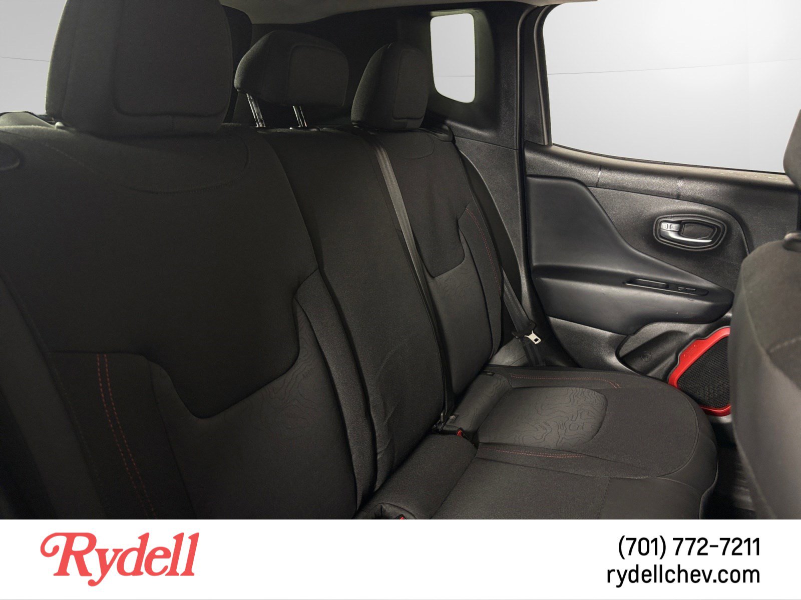 Used 2017 Jeep Renegade Trailhawk image 17