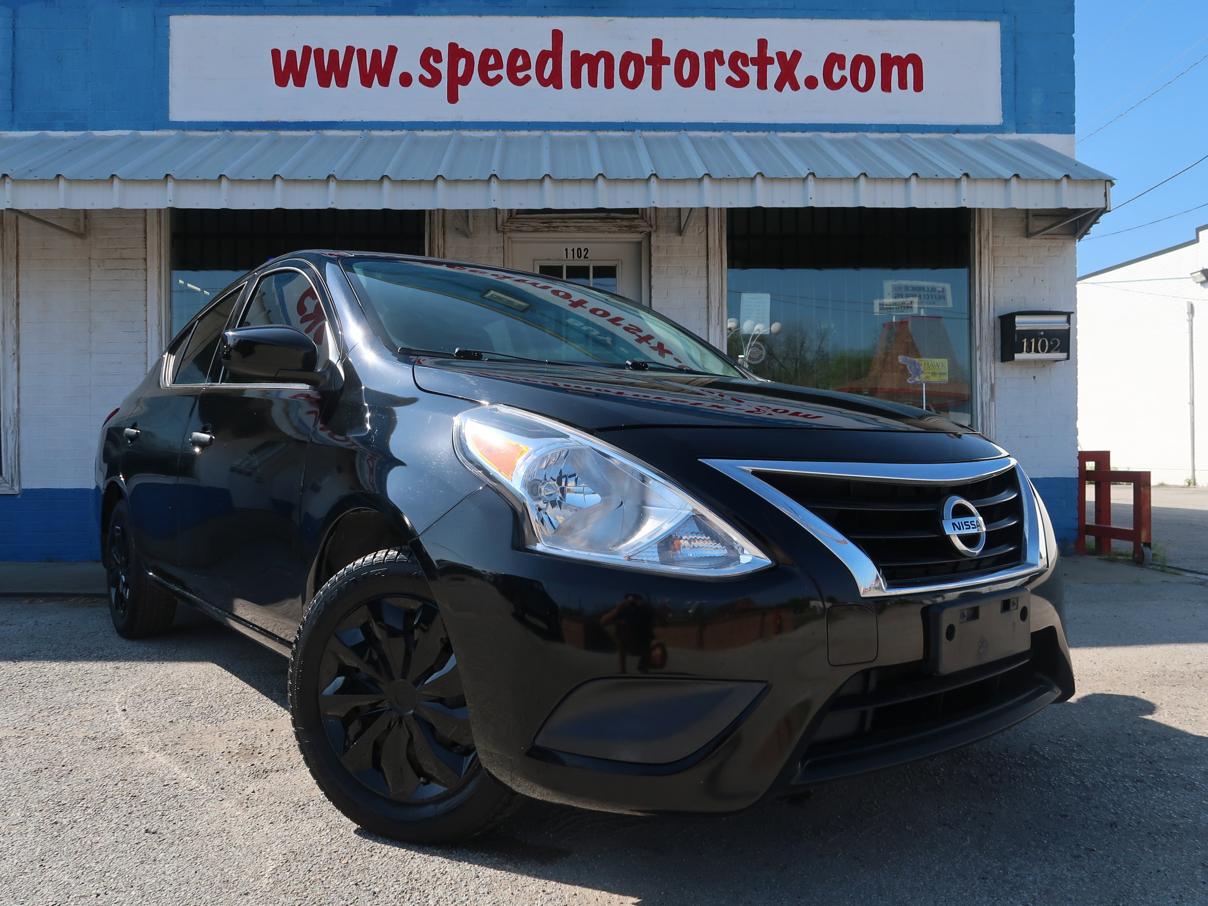 Used 2018 Nissan Versa S image 2