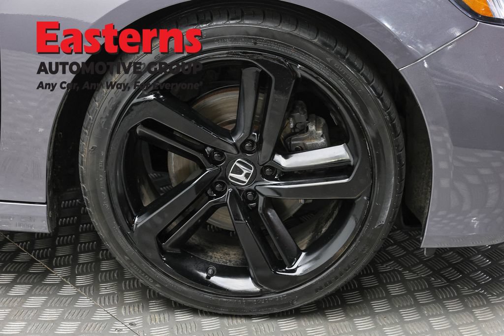 Used 2018 Honda Accord Sport image 29