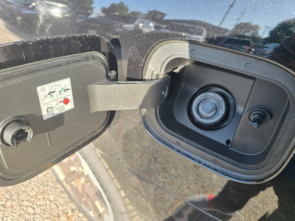 New 2027 Ford Expedition King Ranch RWD image 25