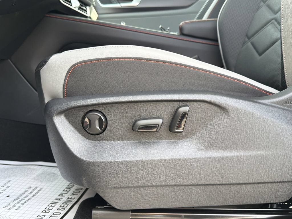 New 2026 Volkswagen Atlas Peak Edition AWD/4WD image 26