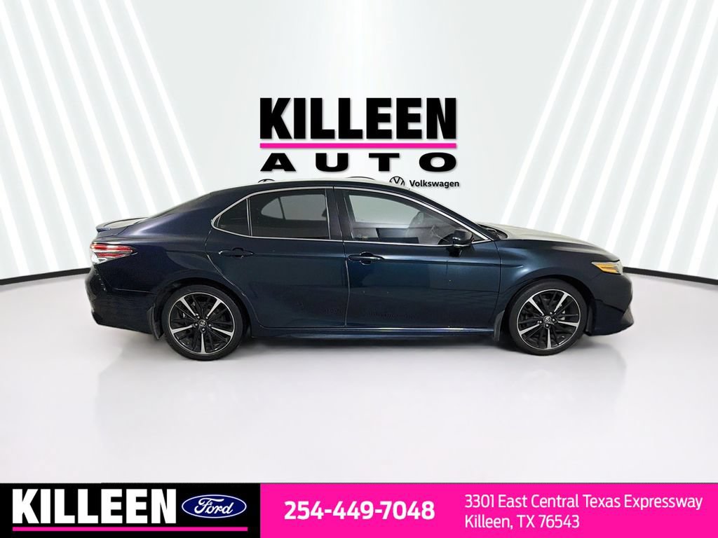 Used 2018 Toyota Camry XSE FWD image 10