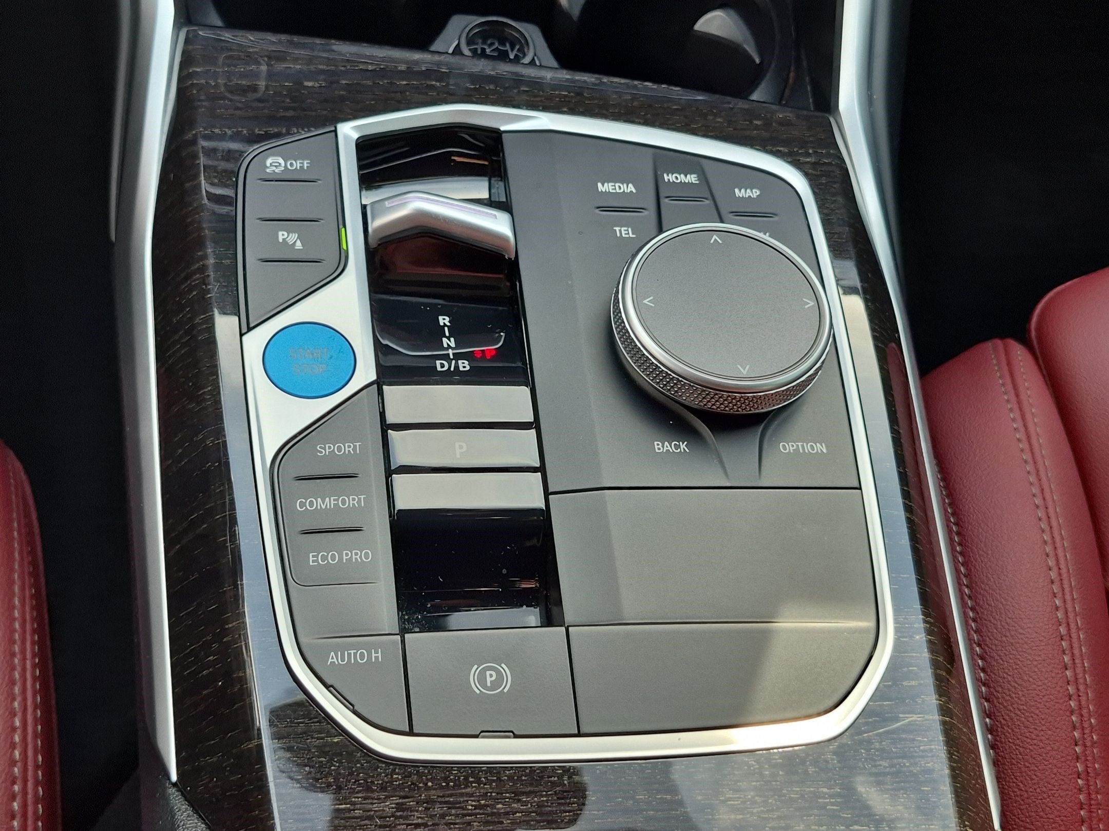 Certified 2024 BMW i4 eDrive35 w/ Convenience Package RWD image 26