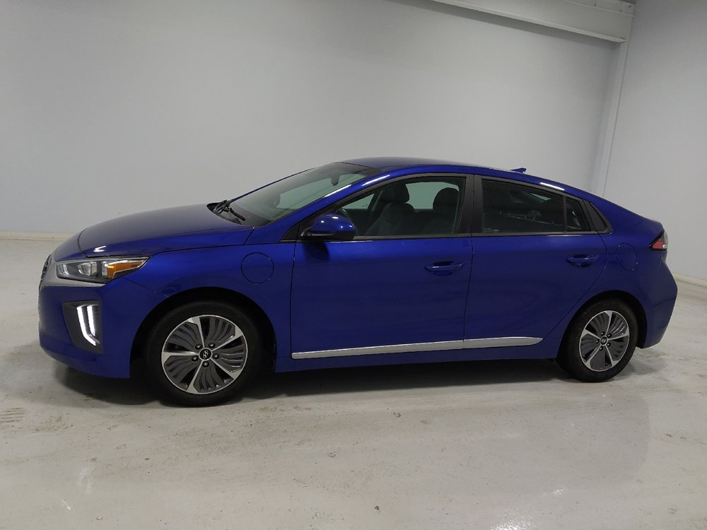 Used 2021 Hyundai Ioniq SE image 2