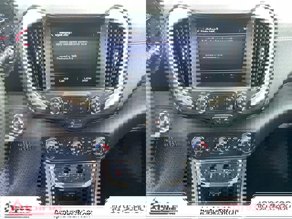 Used 2024 GMC Terrain Denali image 11