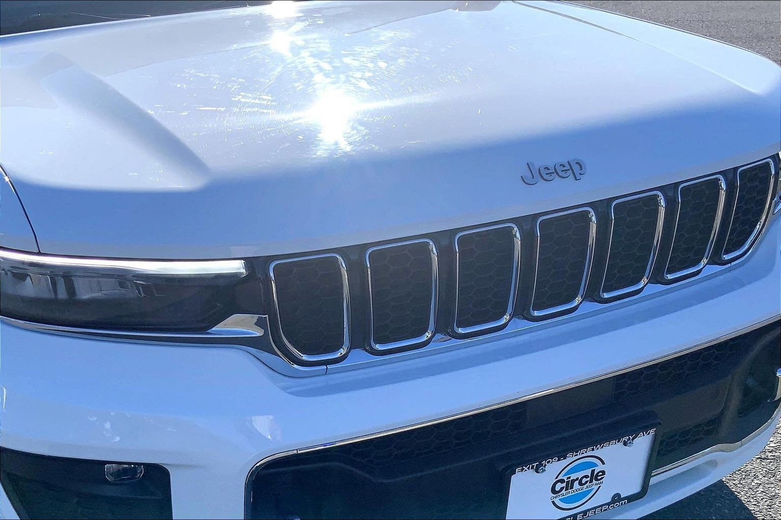 Certified 2023 Jeep Grand Cherokee L Overland AWD/4WD image 28