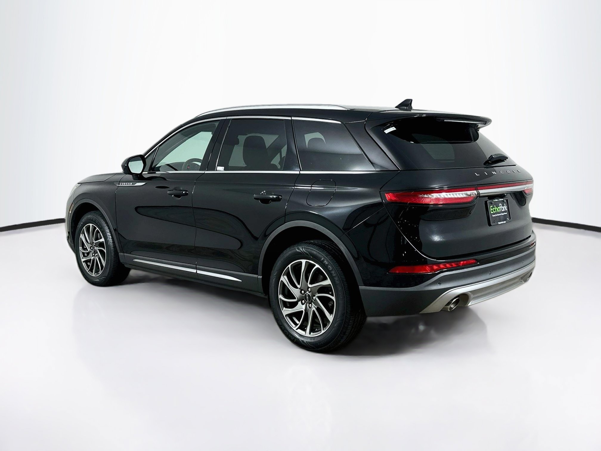 Used 2021 Lincoln Corsair AWD w/ Equipment Group 101A image 5
