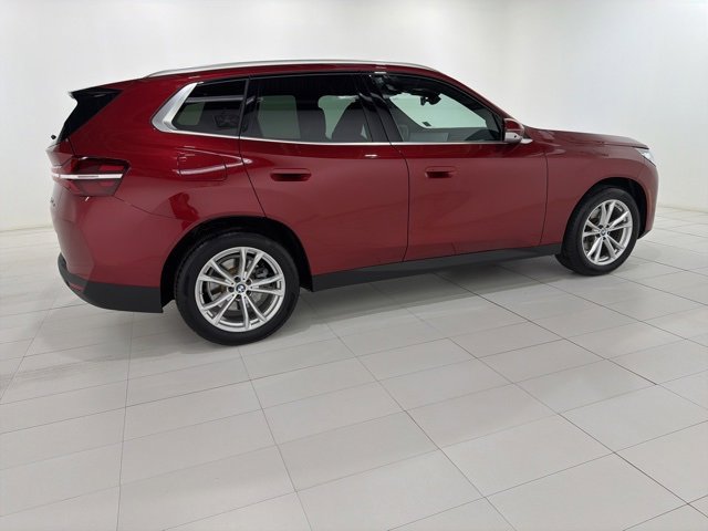 Used 2025 BMW X3 xDrive30i w/ Premium Package image 6