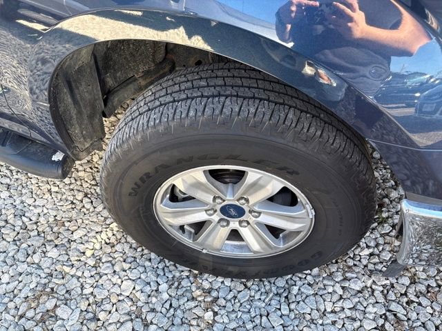 Used 2020 Ford F150 XLT w/ Trailer Tow Package image 6