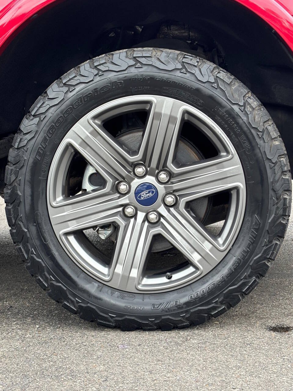 Used 2020 Ford F150 XLT w/ Equipment Group 302A Luxury AWD/4WD image 31