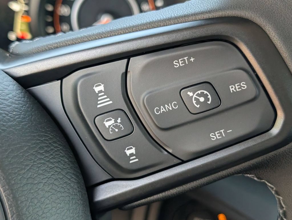 New 2026 Jeep Gladiator Sport AWD/4WD image 15
