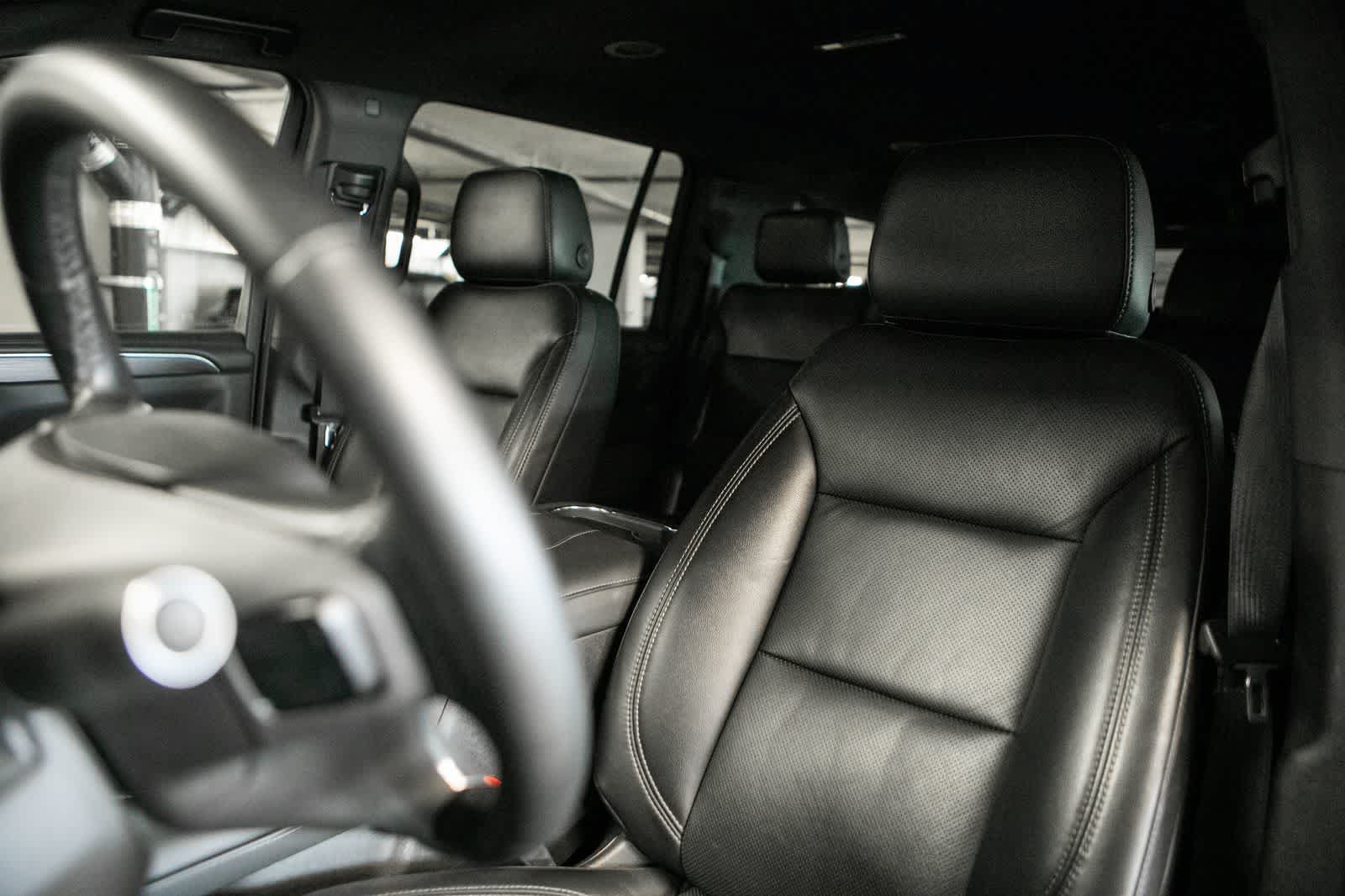 Used 2024 Chevrolet Suburban LS w/ Driver Alert Package RWD image 5