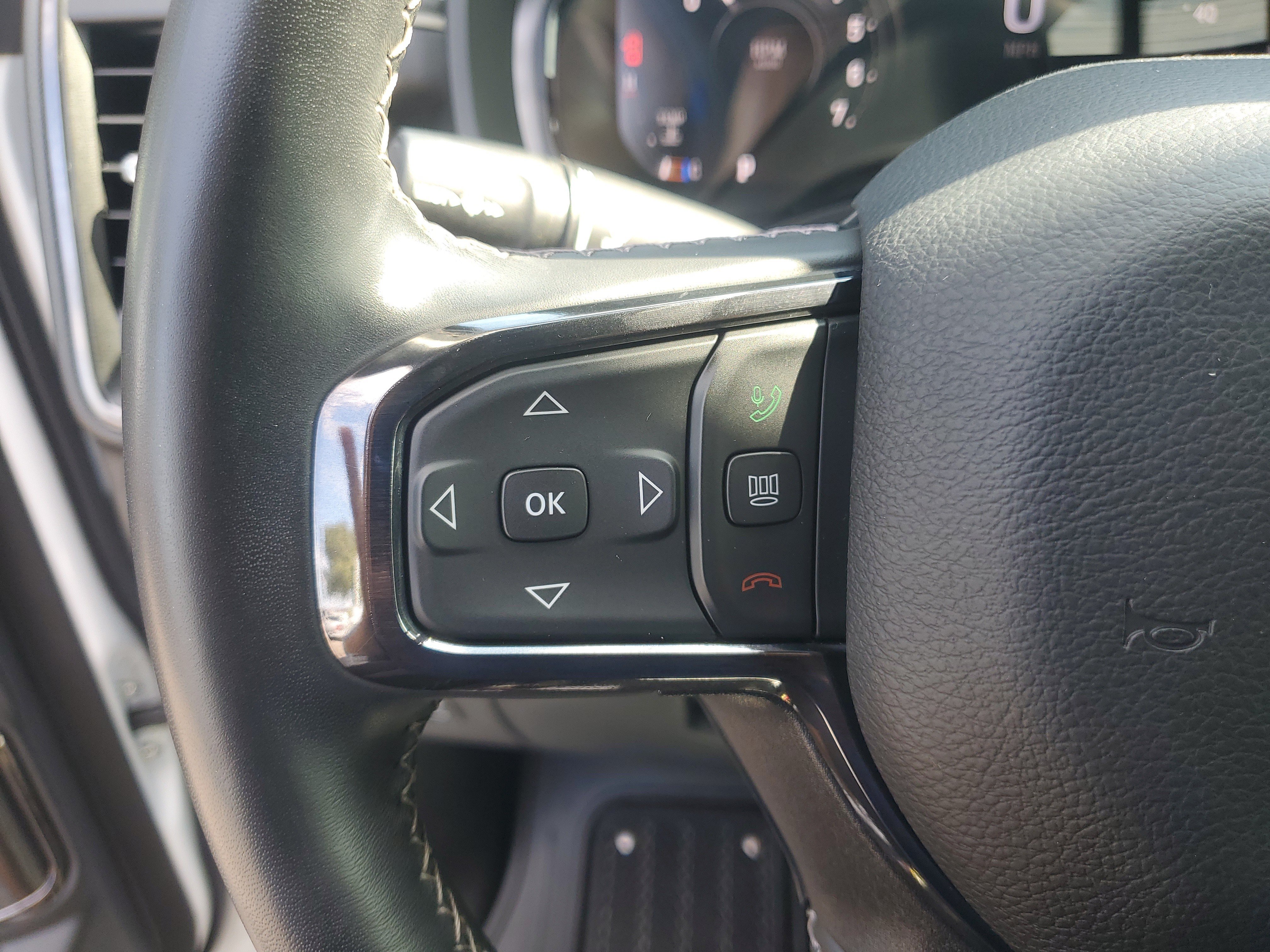 Used 2023 RAM 1500 Limited AWD/4WD image 16