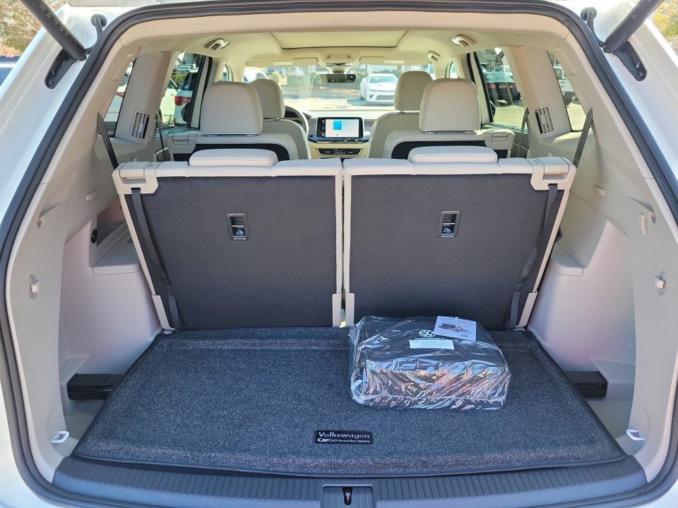 New 2026 Volkswagen Atlas SEL Premium R-Line image 15