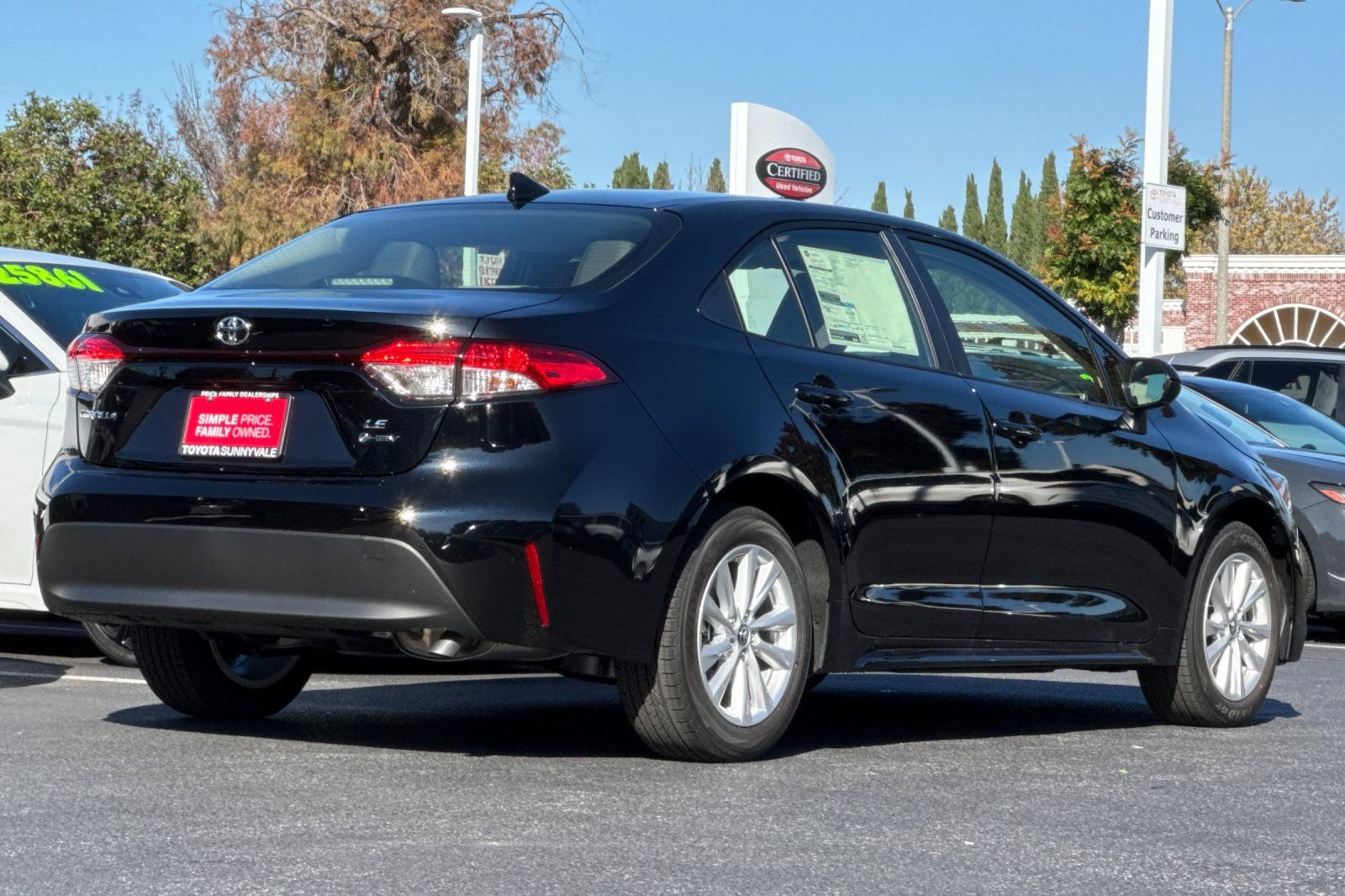 New 2026 Toyota Corolla LE w/ LE Premium Package FWD video 3