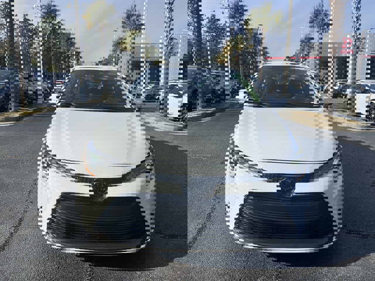 Used 2024 Toyota Corolla LE image 3