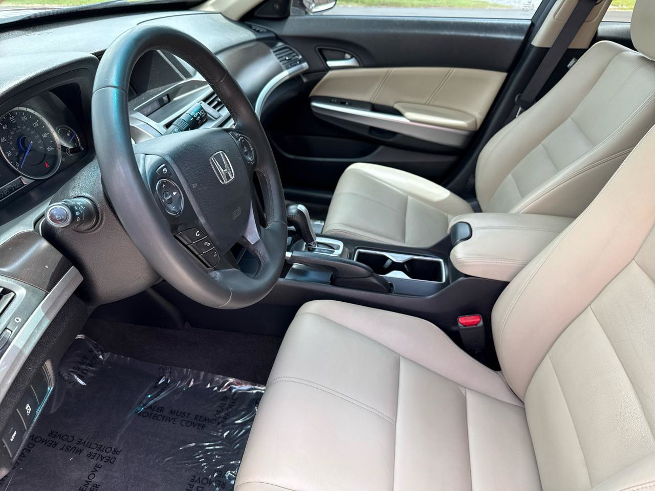 Used 2015 Honda Crosstour EX-L image 33