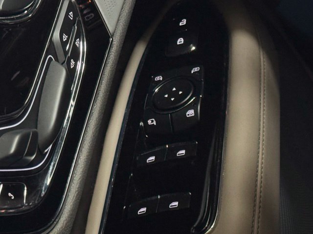 Used 2024 Lincoln Navigator Reserve AWD/4WD image 15