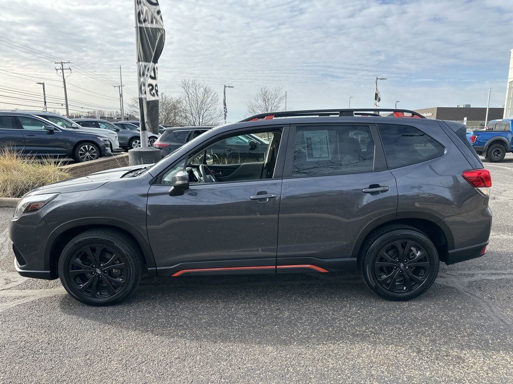 Used 2023 Subaru Forester Sport image 9