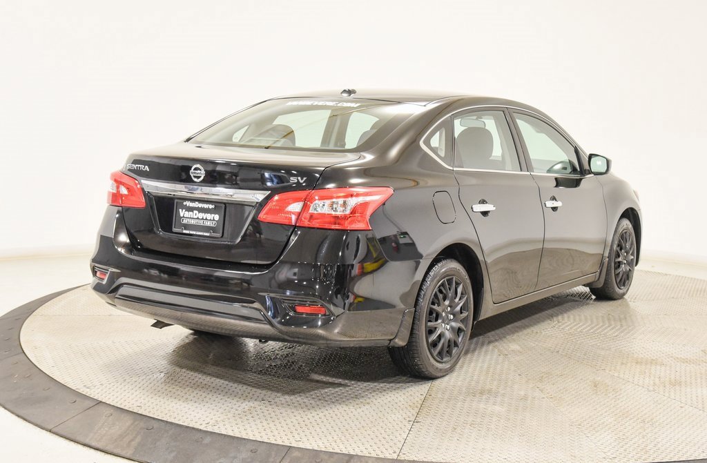 Used 2017 Nissan Sentra SV image 11