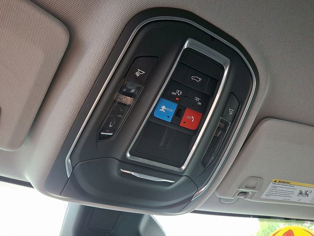 Used 2022 Jeep Grand Cherokee L Laredo w/ Luxury Tech Group I image 25