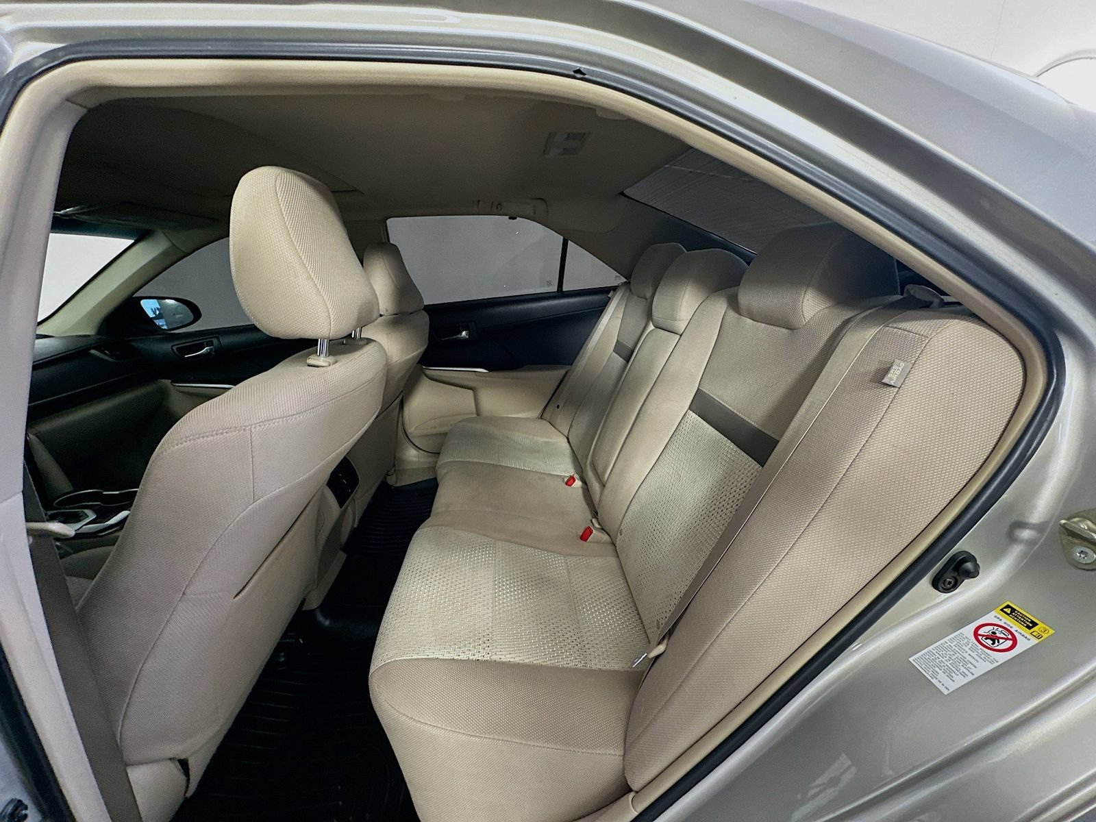 Used 2014 Toyota Camry XLE FWD image 23